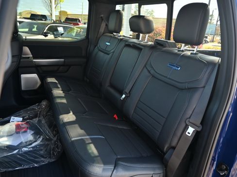 Used 2026 Ford F250 Platinum AWD/4WD image 31