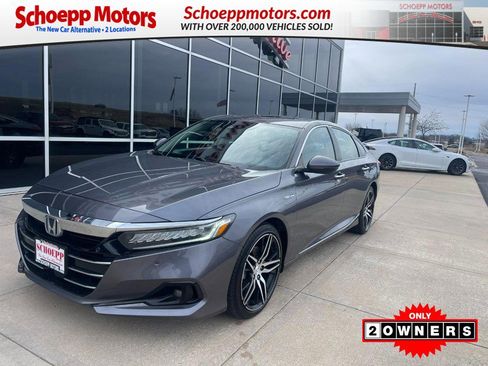 Used 2021 Honda Accord Touring image 1