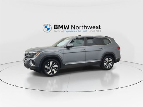 Used 2024 Volkswagen Atlas SEL AWD/4WD image 10
