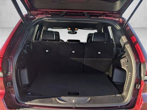 Used 2022 Jeep Grand Cherokee Laredo X image 6