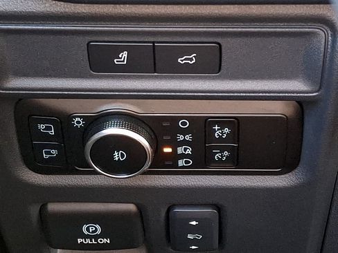Certified 2023 Ford Expedition Platinum AWD/4WD image 25