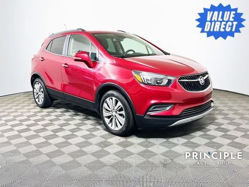 Used 2019 Buick Encore Preferred FWD image 1