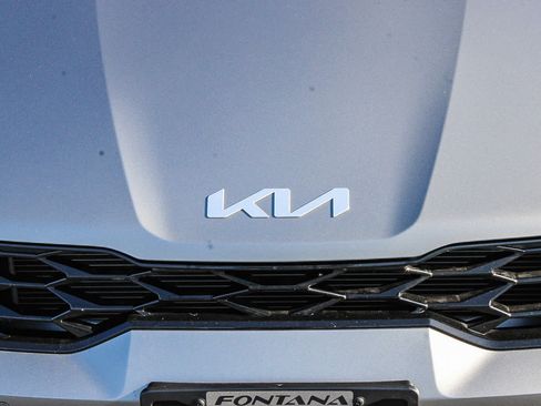 Used 2025 Kia K5 GT-Line w/ GT-Line Premium Package FWD image 5