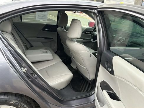 Used 2015 Honda Accord EX-L image 26