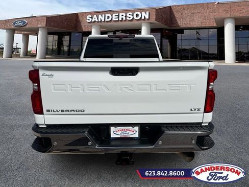 Used 2023 Chevrolet Silverado 2500 LTZ w/ LTZ Convenience Package image 4