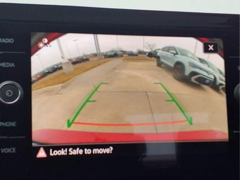 New 2026 Volkswagen Jetta SE image 13