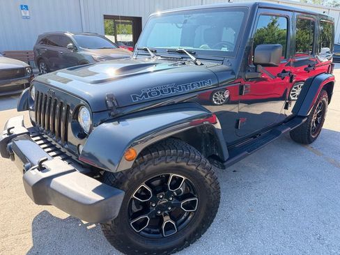 Used 2017 Jeep Wrangler Unlimited Sahara AWD/4WD image 1