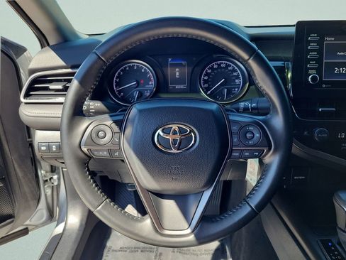 Certified 2022 Toyota Camry SE image 15