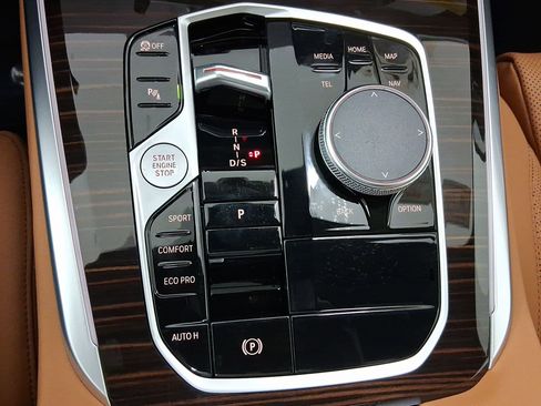 New 2026 BMW X5 sDrive40i image 16