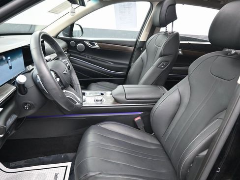 Used 2025 Genesis GV80 2.5T Advanced image 28