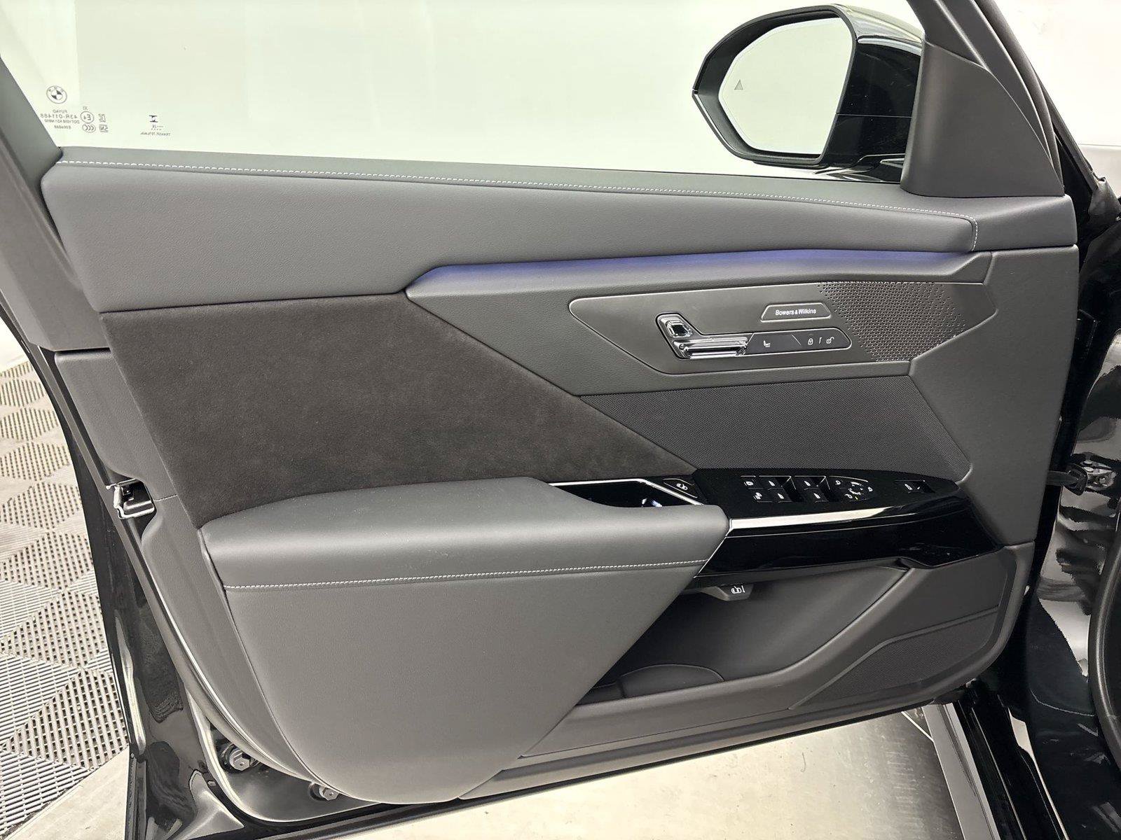 New 2027 BMW 740i w/ Executive Package RWD image 14