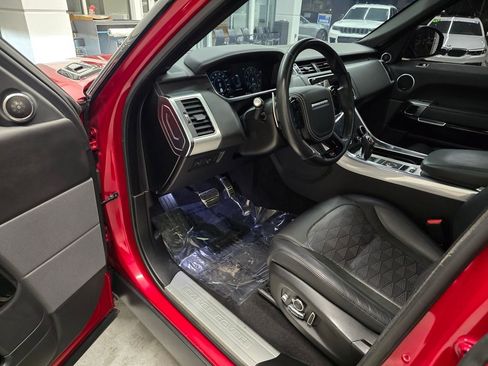 Used 2022 Land Rover Range Rover Sport SVR image 19