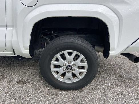Used 2024 Toyota Tacoma SR5 RWD image 10
