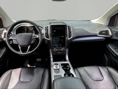 Used 2021 Ford Edge Titanium AWD/4WD image 7