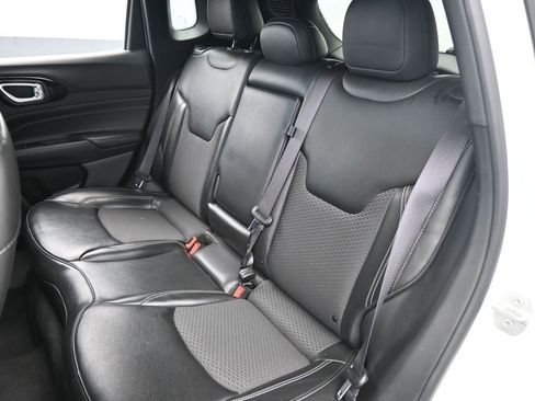 Used 2023 Jeep Compass Altitude image 34