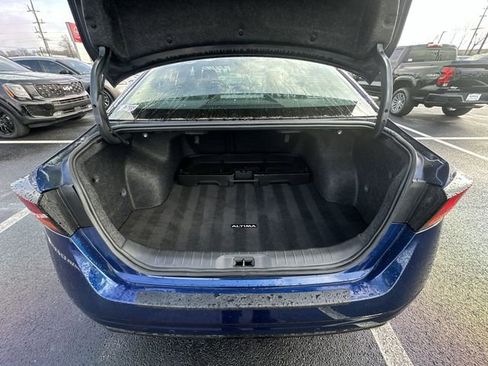 Used 2024 Nissan Altima 2.5 SR image 22