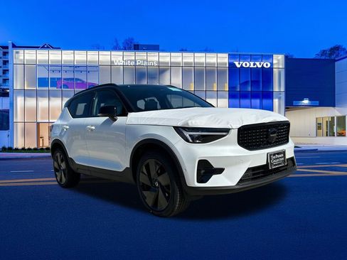 New 2026 Volvo XC40 B5 Ultra w/ Climate Package AWD/4WD image 1