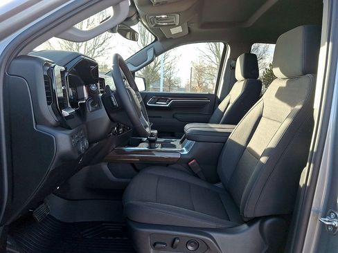 New 2026 Chevrolet Silverado 1500 RST AWD/4WD image 9