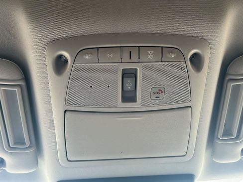 Used 2022 Nissan Armada Platinum w/ Captain's Chairs Package AWD/4WD image 16
