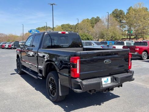 New 2026 Ford F250 Lariat w/ Black Appearance Package image 17