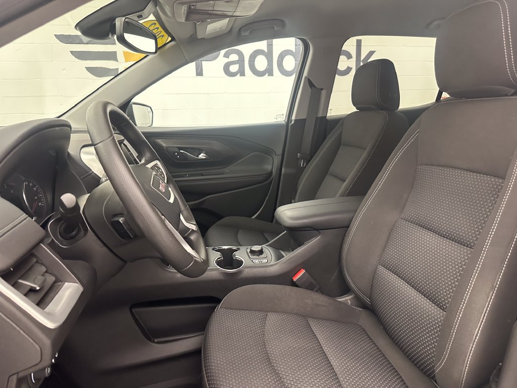 Used 2023 GMC Terrain SLE w/ Driver Convenience Package FWD image 20