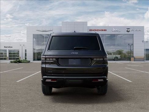 New 2026 Jeep Grand Wagoneer L Limited w/ Convenience Group I AWD/4WD image 7