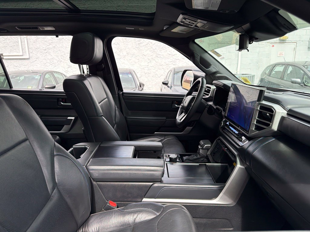 Used 2023 Toyota Sequoia Platinum AWD/4WD image 20