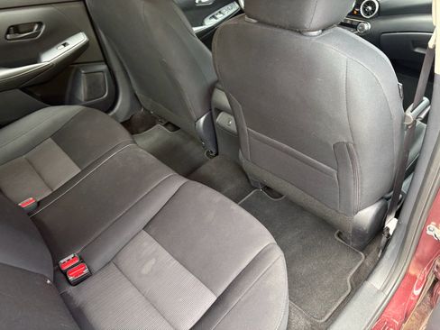 Used 2024 Nissan Sentra SV FWD image 22