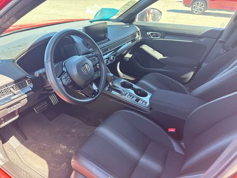 Used 2024 Honda Civic Sport image 6