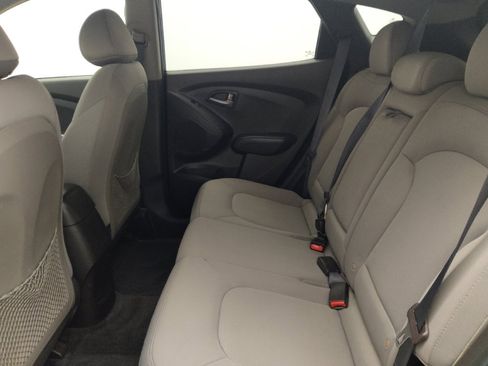 Used 2015 Hyundai Tucson GLS FWD image 18