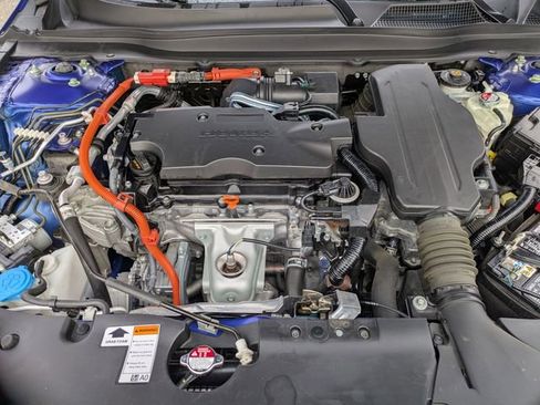 Used 2022 Honda Accord Sport image 12