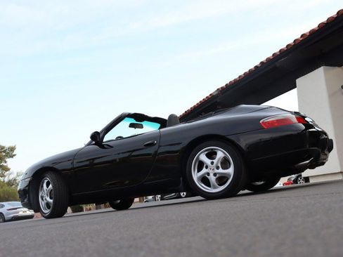Used 1999 Porsche 911 Carrera image 17