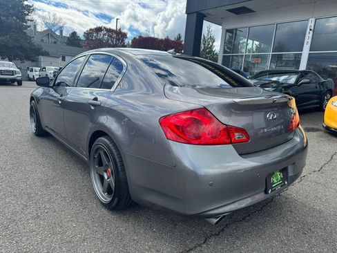 Used 2013 INFINITI G37 Journey w/ Premium Pkg image 12