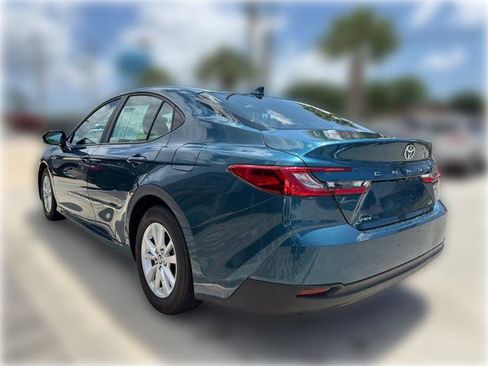 Used 2025 Toyota Camry LE FWD image 6