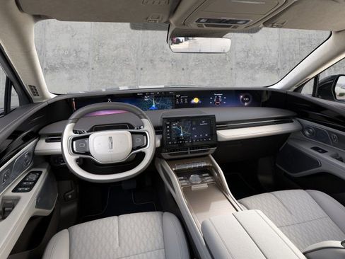 New 2026 Lincoln Nautilus Black Label w/ Jet Appearance Package AWD/4WD image 9