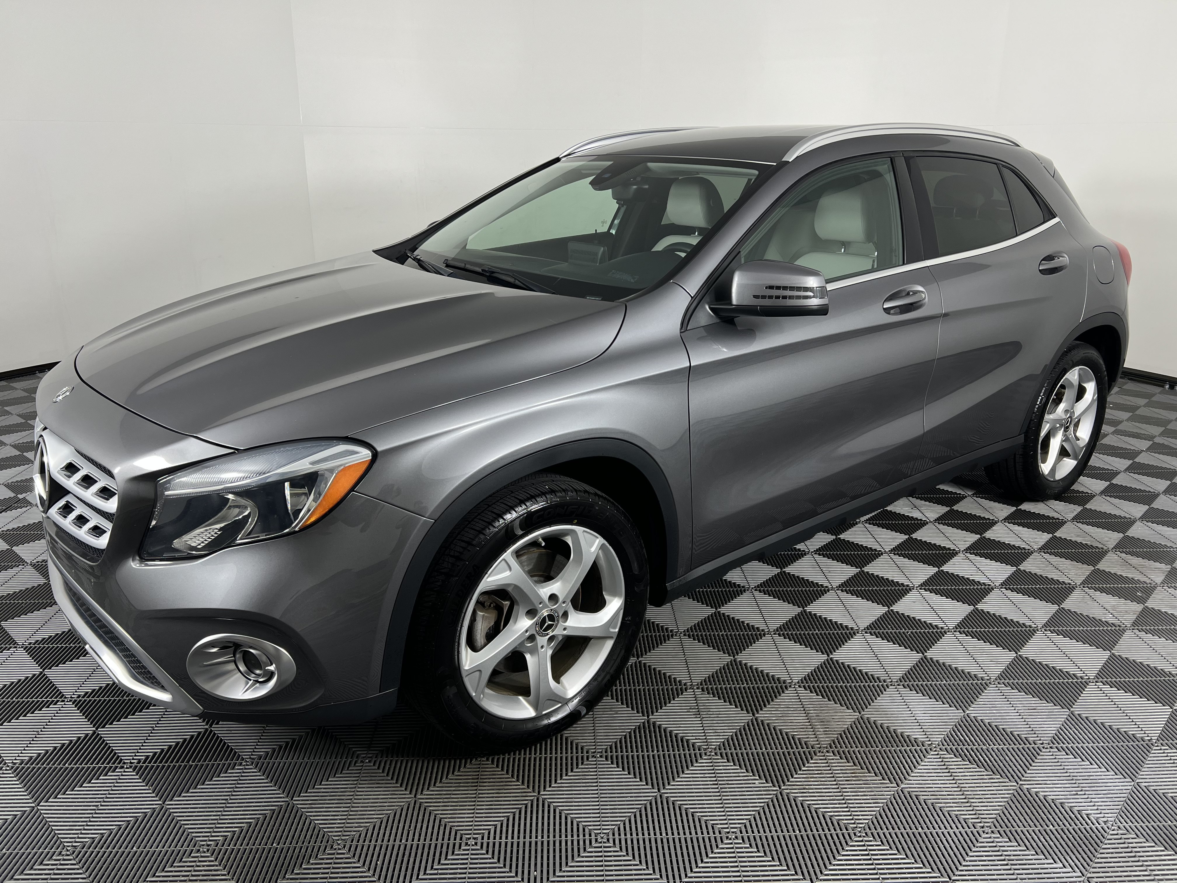 Used 2020 Mercedes-Benz GLA 250 4MATIC image 8
