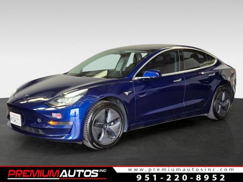 Used 2020 Tesla Model 3 Standard Range Plus RWD image 1