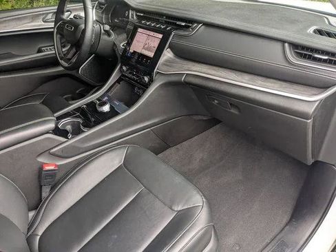 Certified 2021 Jeep Grand Cherokee L Limited image 27