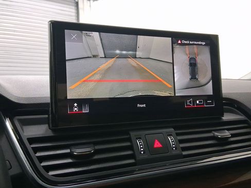 Used 2023 Audi Q5 Premium Plus w/ Premium Plus Package image 26