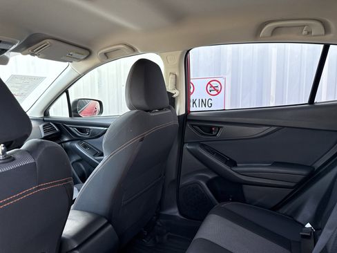 Used 2021 Subaru Crosstrek 2.0i Premium image 27