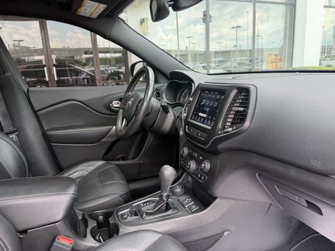 Used 2021 Jeep Cherokee Latitude Lux 80th Anniv w/ Quick Order Package 2YU 80th AWD/4WD image 36