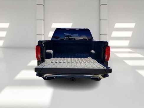 Used 2023 GMC Sierra 1500 SLT w/ SLT Premium Package image 5