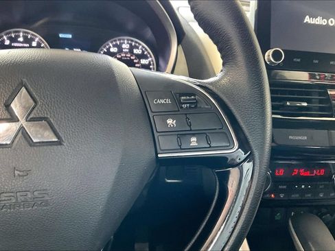 Used 2024 Mitsubishi Eclipse Cross SE AWD/4WD image 9