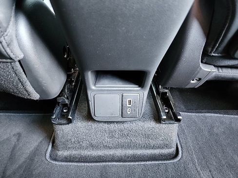Used 2023 Buick Encore GX Select w/ Sport Touring Package FWD image 32