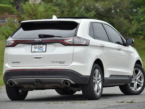 Used 2016 Ford Edge Titanium w/ Equipment Group 301A image 5