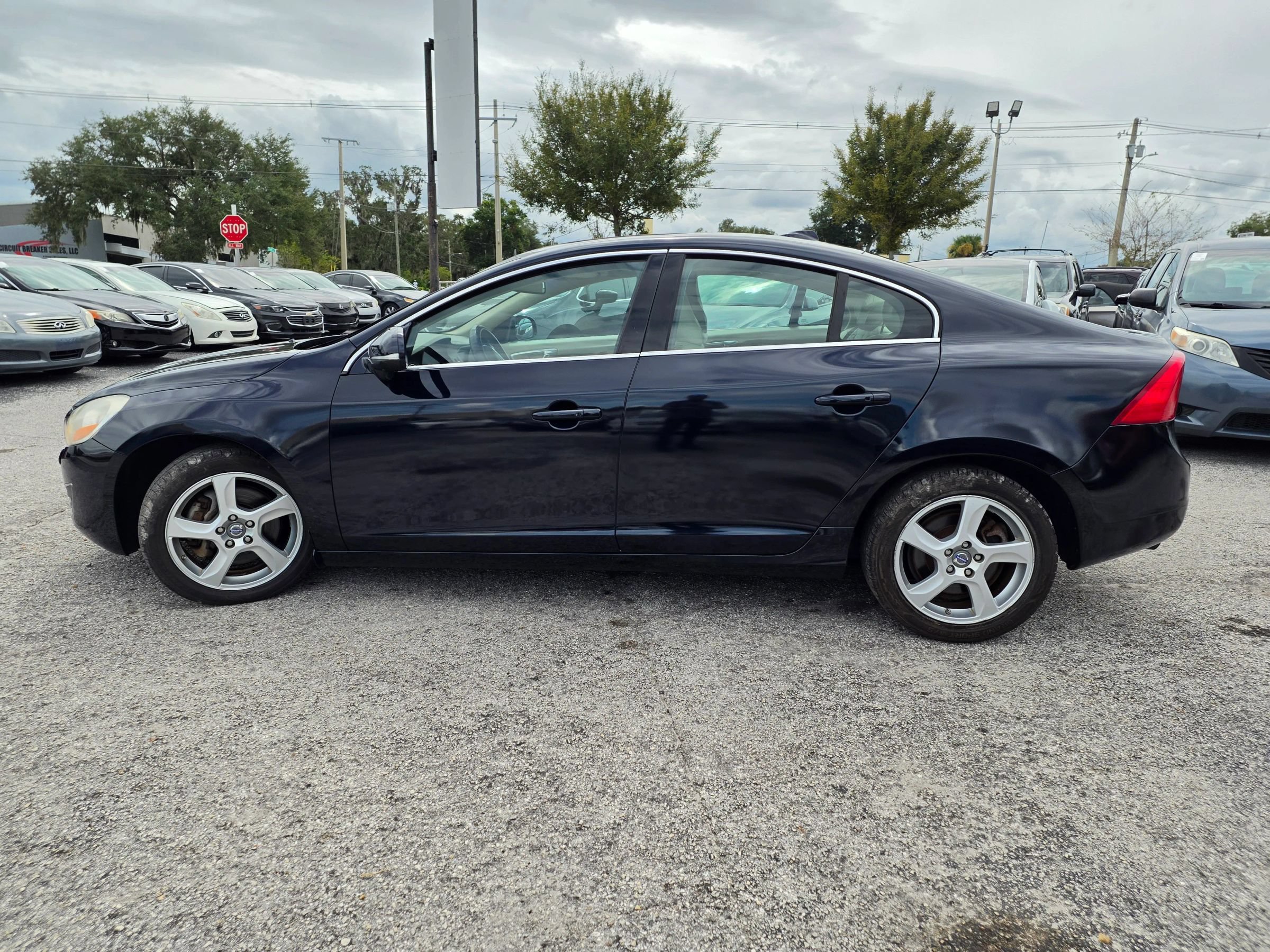 Used 2013 Volvo S60 T5 AWD/4WD image 4