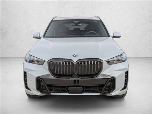 New 2026 BMW X5 xDrive50e w/ M Sport Package image 6
