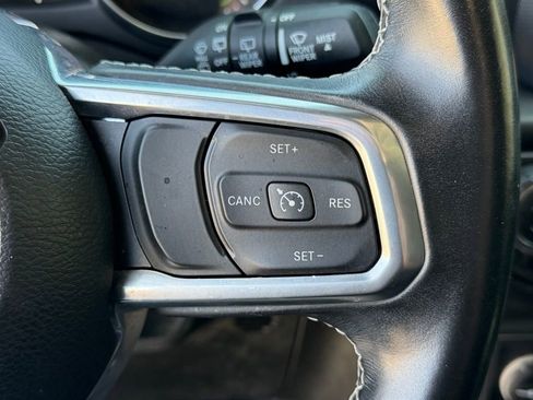 Used 2021 Jeep Wrangler Unlimited Sahara AWD/4WD image 23