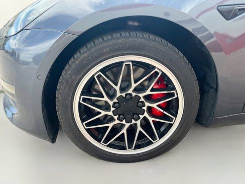 Used 2022 Tesla Model 3 Performance AWD/4WD image 32