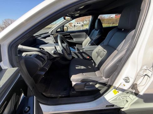 Used 2023 Toyota bZ4X XLE 4dr Crossover w/ Weather Package image 9